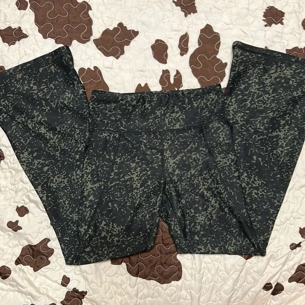 Old Navy Active Girls Flare Pants (8)